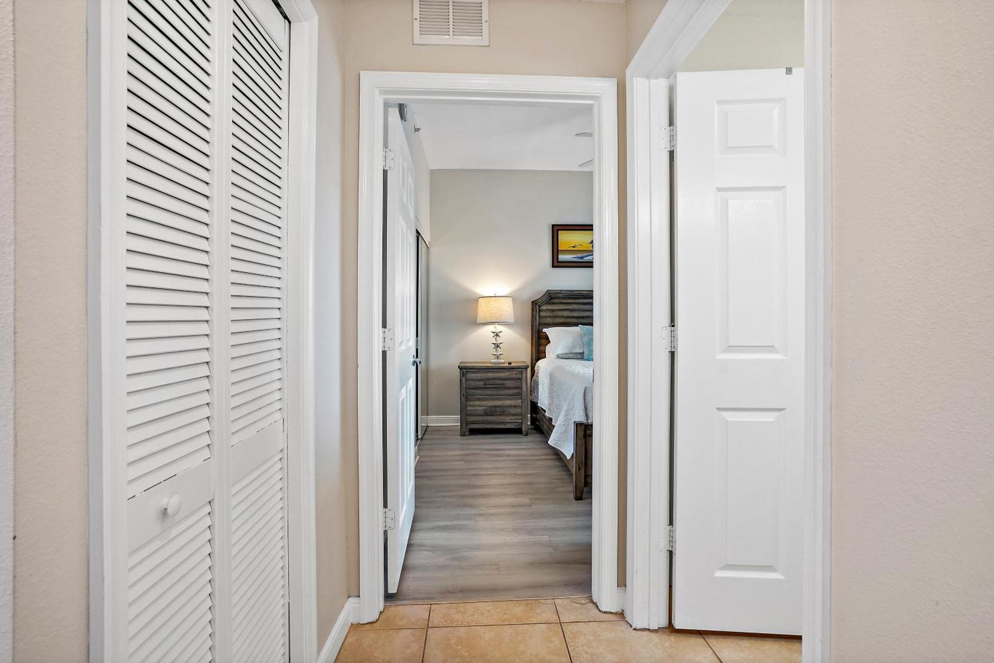 Oceanfront Luxury Condo! Mins To Beach! Rum Bar Next Door! St. Petersburg Exteriör bild